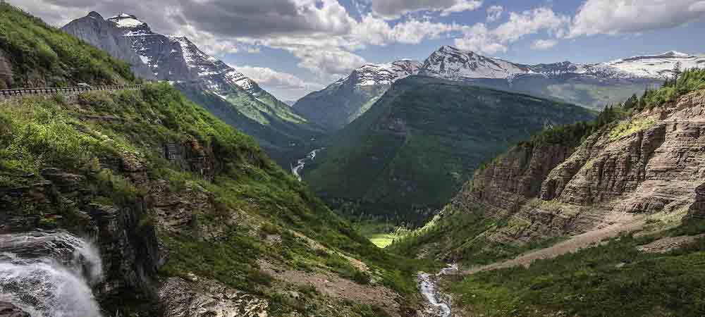 A Quest For The Best: Scenic Weekend Drives In The U.S.