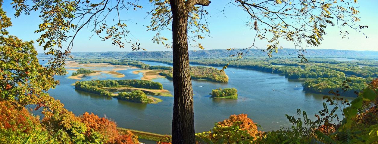 RV Parks & Campgrounds near Davenport, IA
