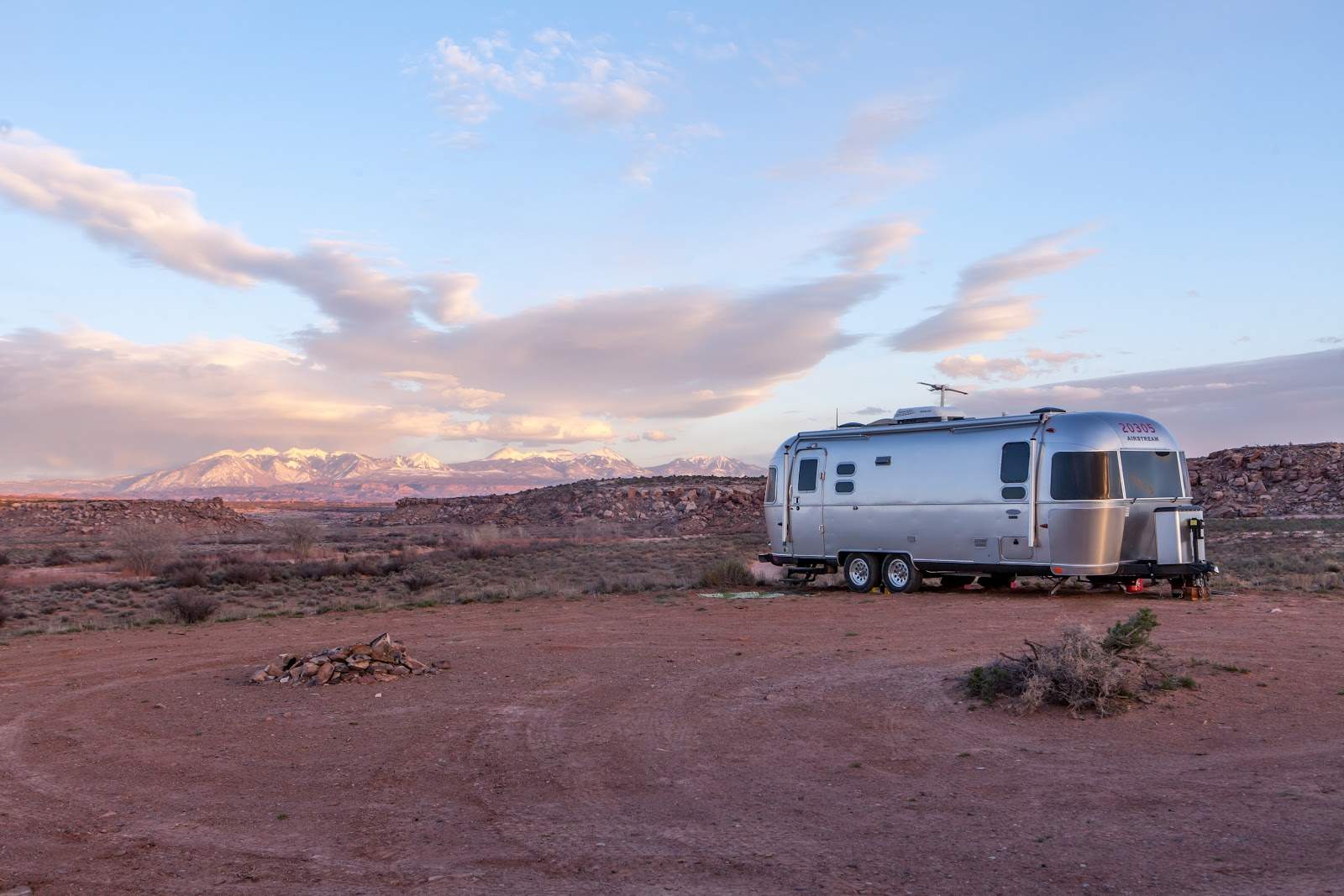 The Ultimate Guide For Finding the BEST Spots to Park Your RV