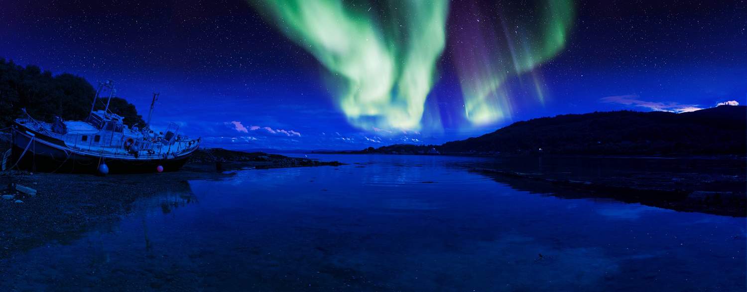 Chasing the Northern Lights: Where To Go In The U.S. for the Best Sightseeing