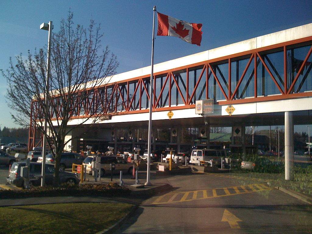 How to do international rentals and US/ Canada border crossings