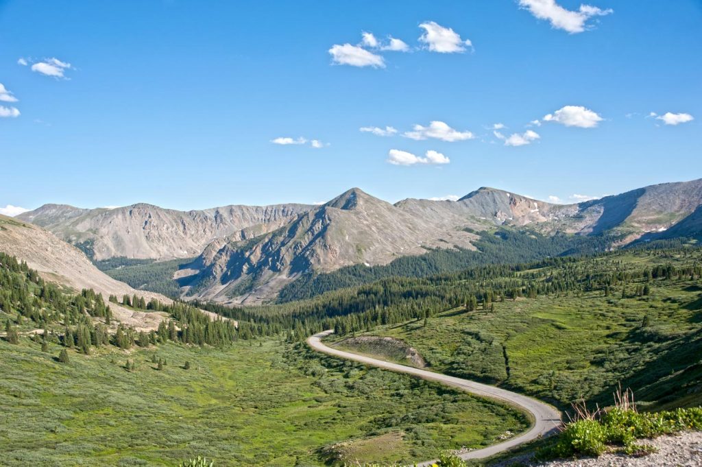 Photo Tripping America - Cottonwood Pass View - Outdoorsy