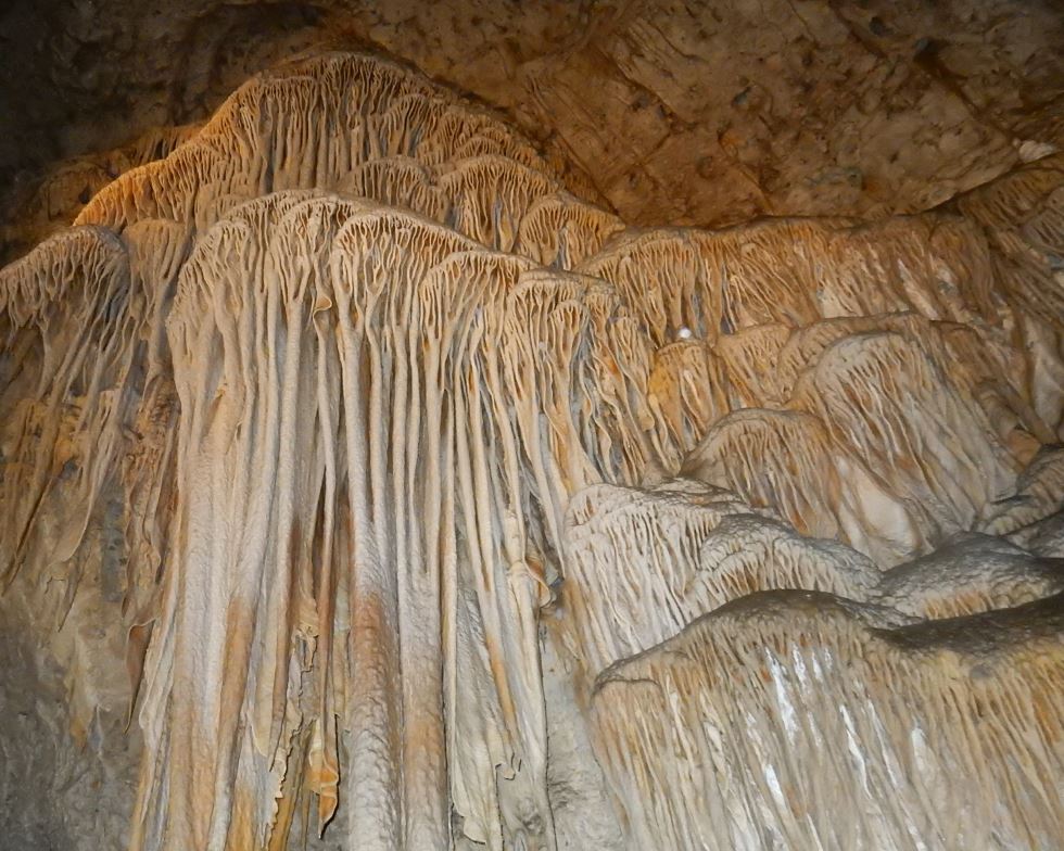 5 Great Caves of the US | Outdoorsy RV Rental Marketplace